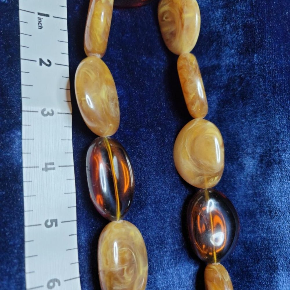 Stone Necklace - Picture 2 of 4